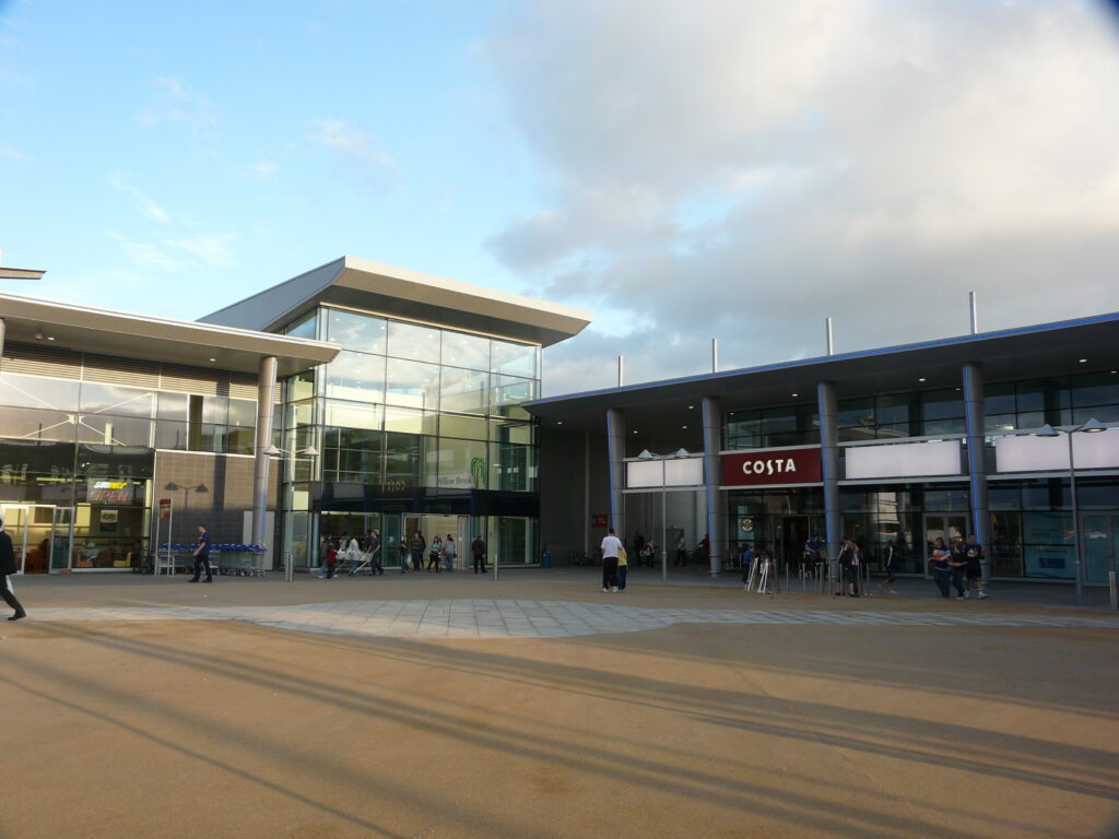 bradley stoke airport transfers