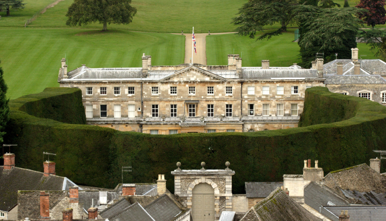 Cirencester Park and Bathurst Estate grounds