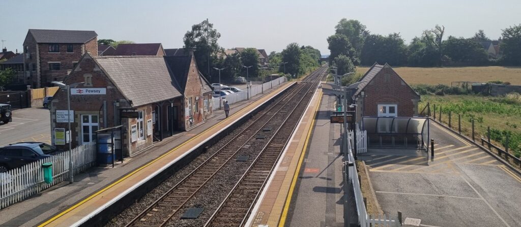 Pewsey Long-Distance Chauffeur Service